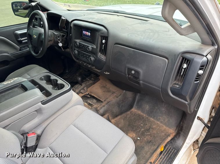 image for item EJ4607 2014 Chevrolet Silverado 1500 Double Cab pickup truck