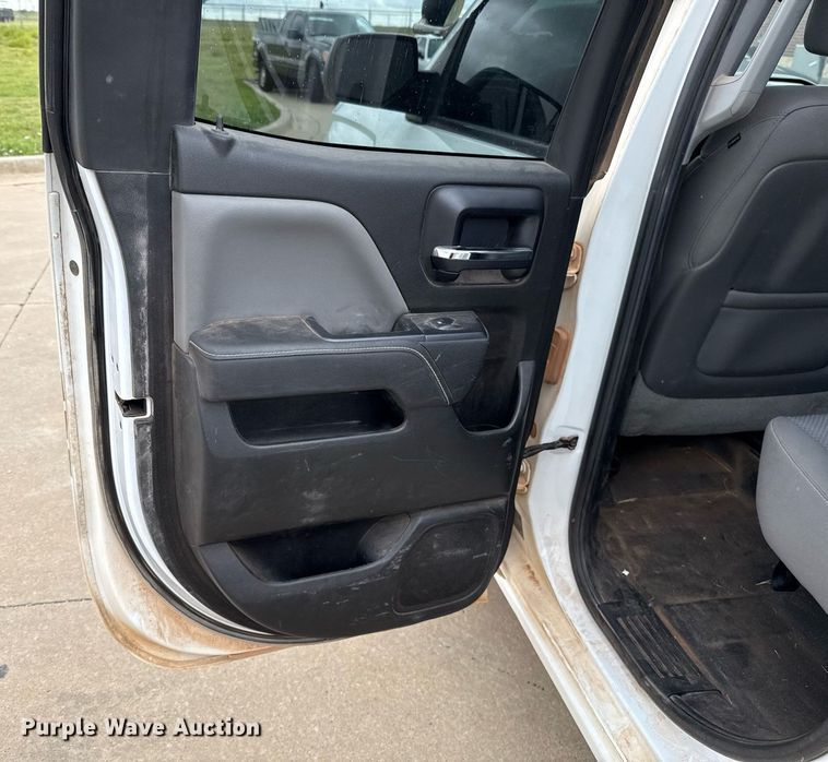 image for item EJ4607 2014 Chevrolet Silverado 1500 Double Cab pickup truck