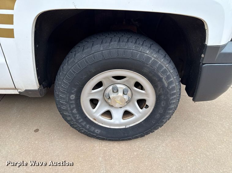 image for item EJ4607 2014 Chevrolet Silverado 1500 Double Cab pickup truck