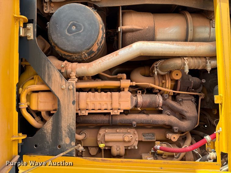 image for item EJ4609 2013 John Deere 772G motor grader