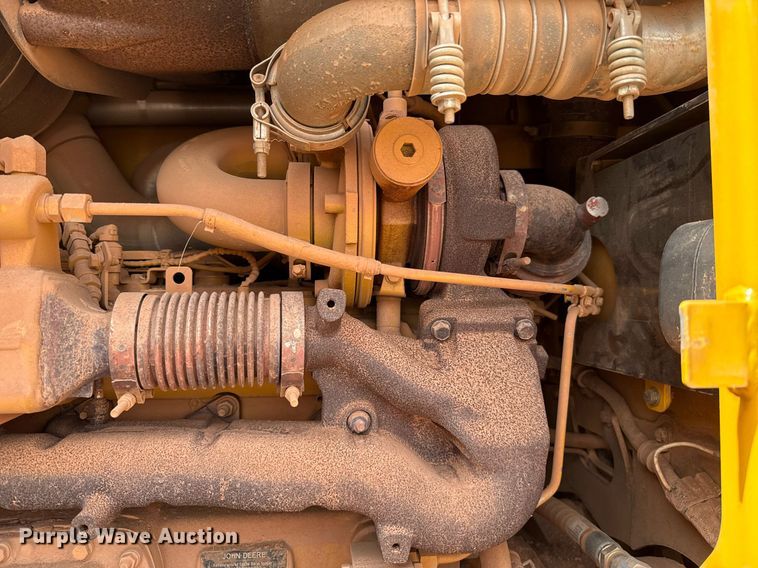 image for item EJ4609 2013 John Deere 772G motor grader