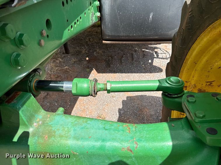image for item EJ4610 2011 John Deere 7230 MFWD tractor