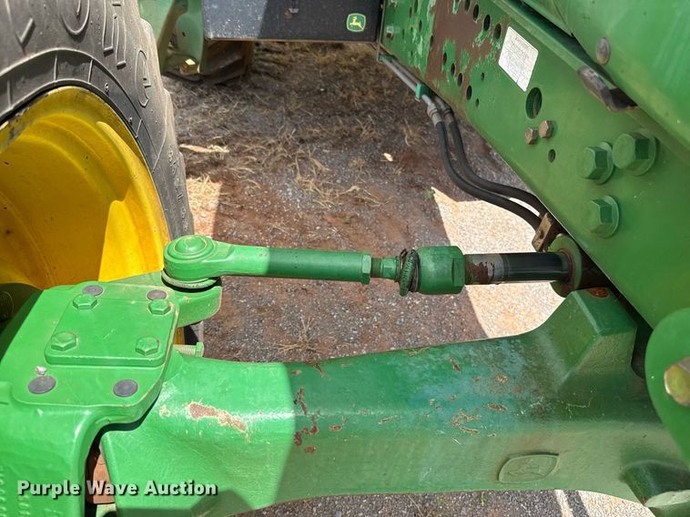 image for item EJ4610 2011 John Deere 7230 MFWD tractor