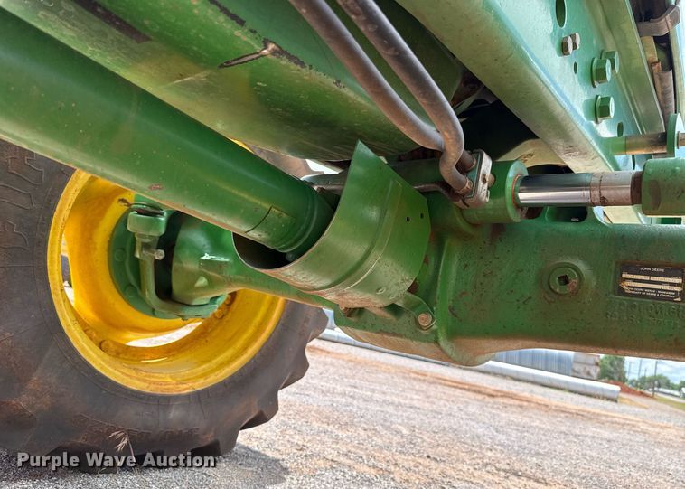 image for item EJ4610 2011 John Deere 7230 MFWD tractor