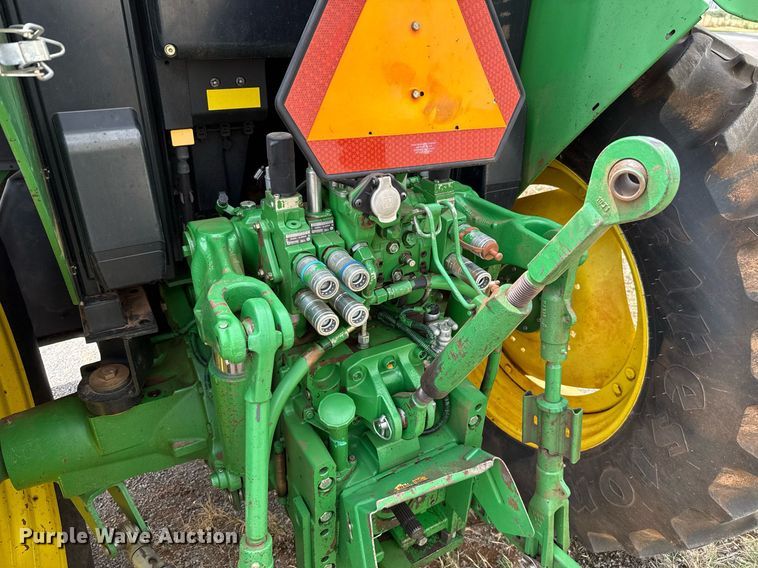 image for item EJ4610 2011 John Deere 7230 MFWD tractor