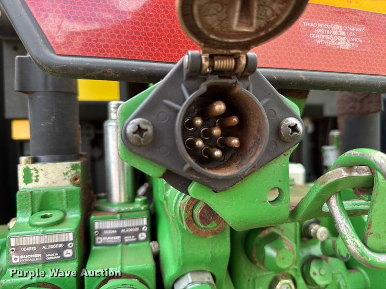 image for item EJ4610 2011 John Deere 7230 MFWD tractor