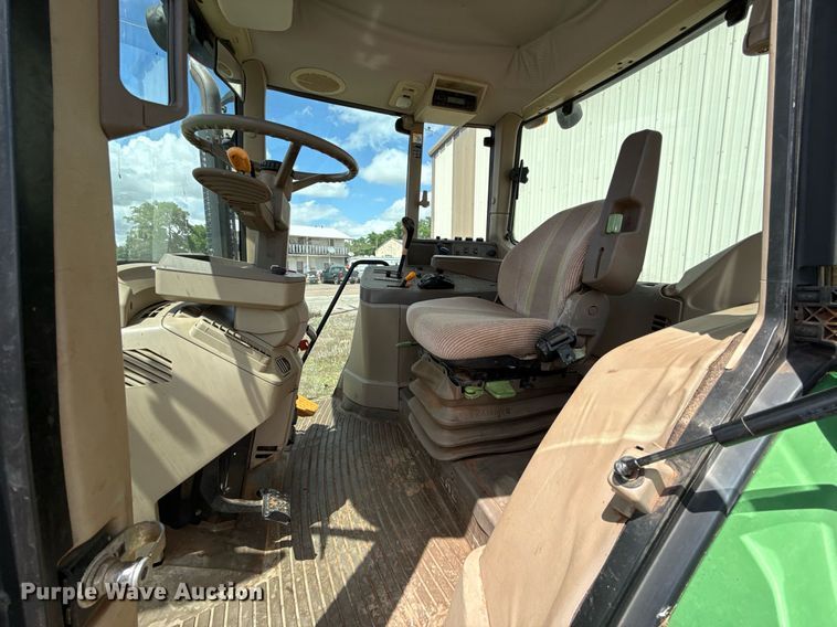 image for item EJ4610 2011 John Deere 7230 MFWD tractor