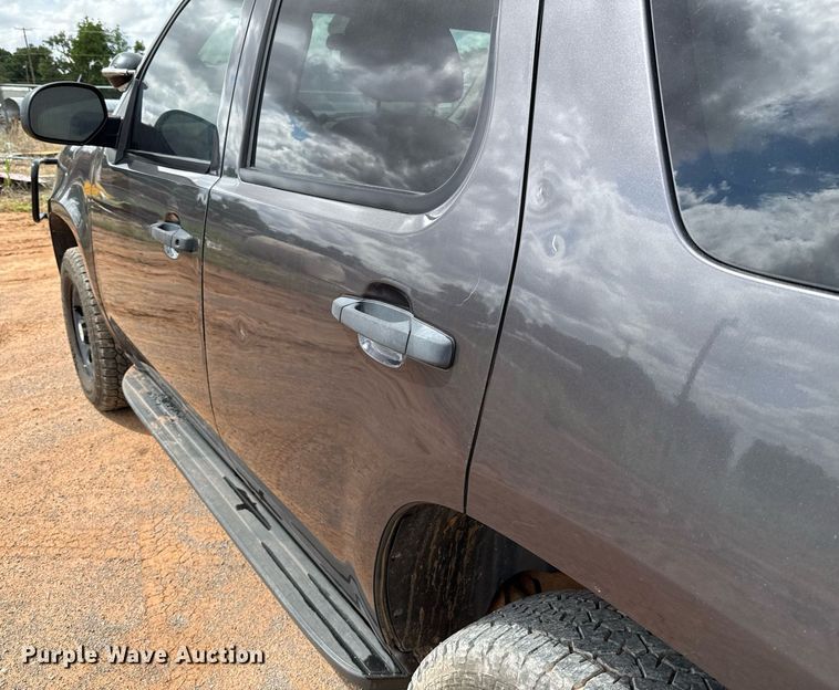 image for item EJ4611 2011 Chevrolet Tahoe Police SUV