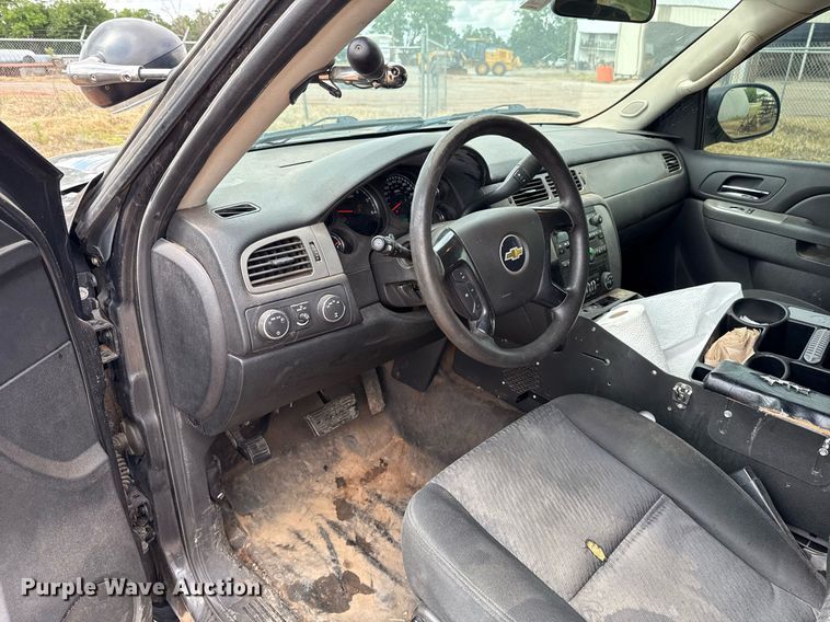 image for item EJ4611 2011 Chevrolet Tahoe Police SUV