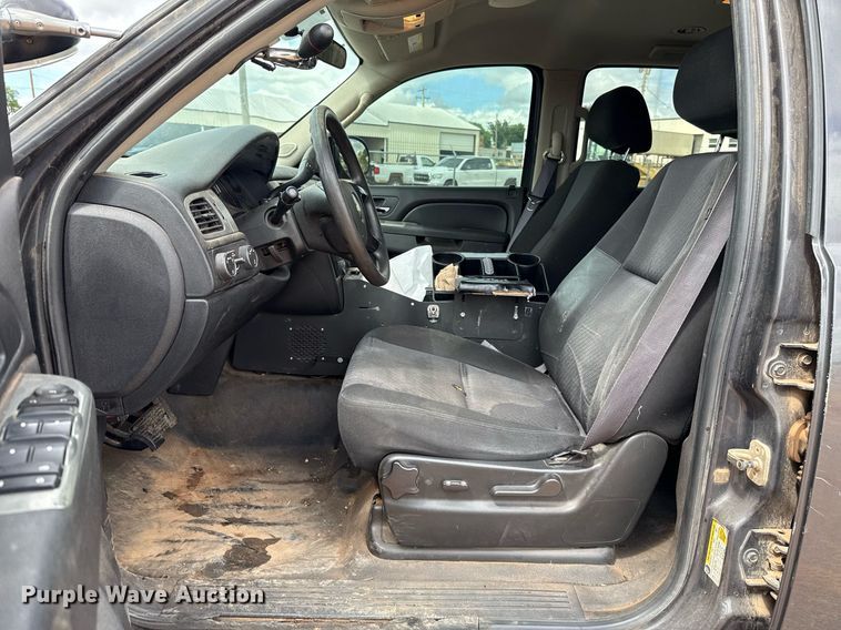 image for item EJ4611 2011 Chevrolet Tahoe Police SUV