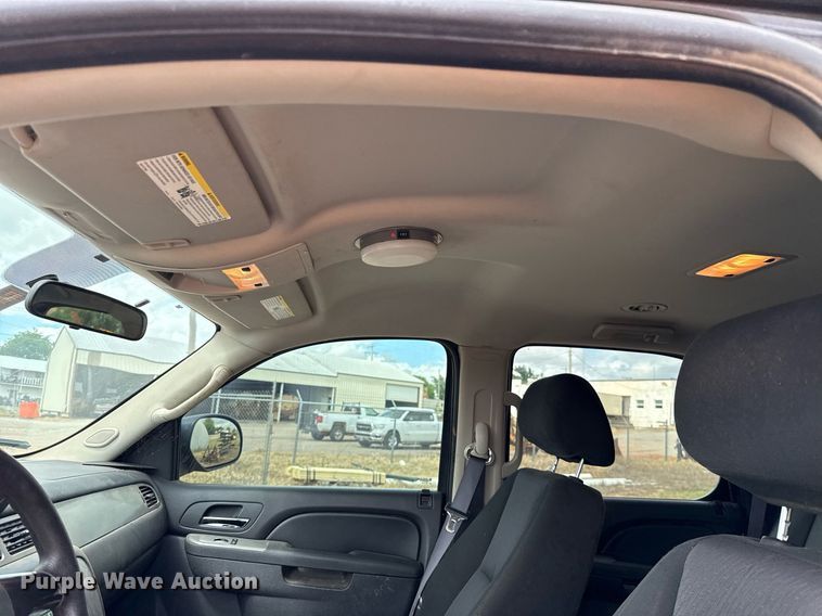 image for item EJ4611 2011 Chevrolet Tahoe Police SUV