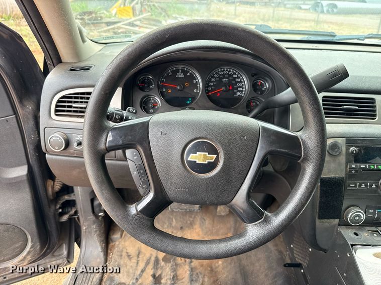 image for item EJ4611 2011 Chevrolet Tahoe Police SUV