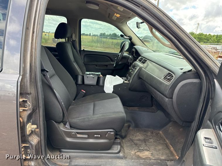 image for item EJ4611 2011 Chevrolet Tahoe Police SUV