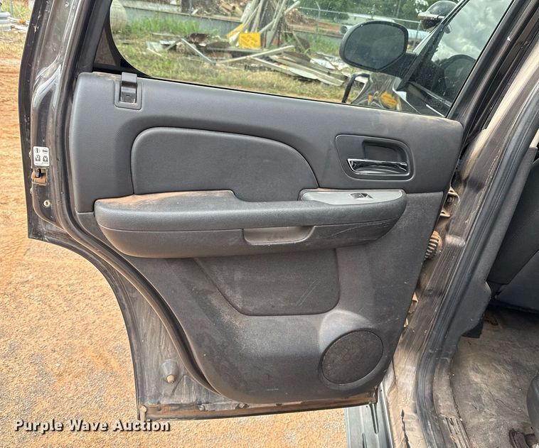 image for item EJ4611 2011 Chevrolet Tahoe Police SUV