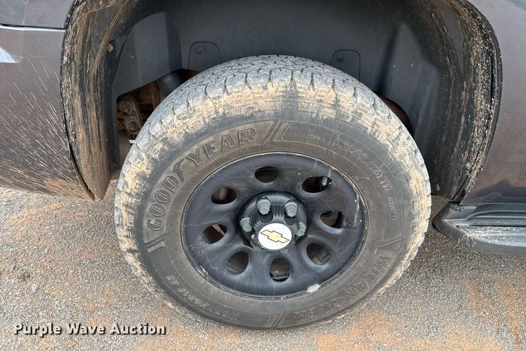 image for item EJ4611 2011 Chevrolet Tahoe Police SUV