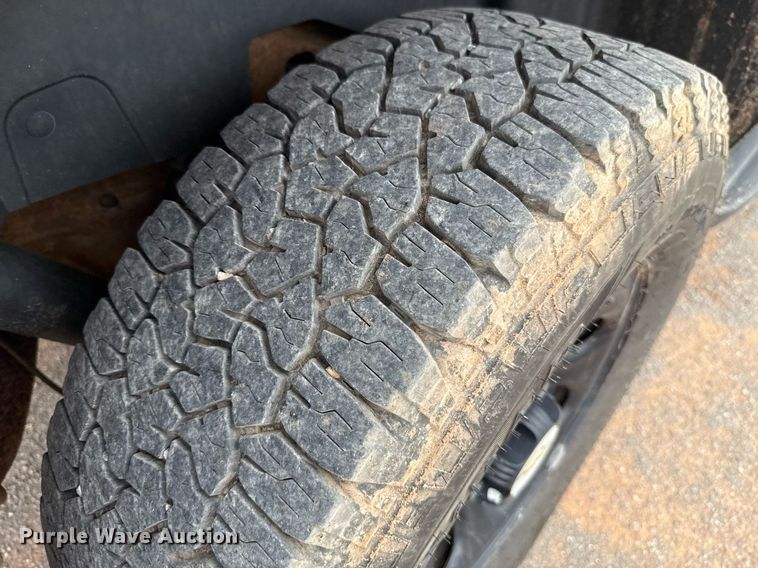 image for item EJ4611 2011 Chevrolet Tahoe Police SUV