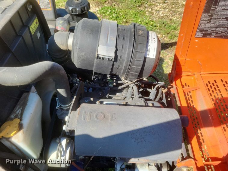 image for item EJ7570 Kubota  ZD326 ZTR lawn mower