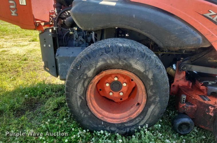 image for item EJ7570 Kubota  ZD326 ZTR lawn mower