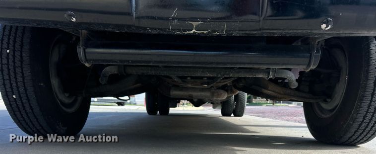 image for item EK8121 1998 Chevrolet P Series delivery truck