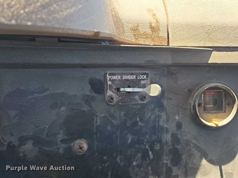 image for item EM0044 2002 International 4900 dump truck