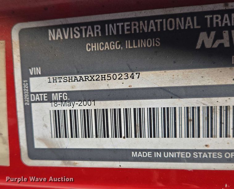 image for item EM0044 2002 International 4900 dump truck