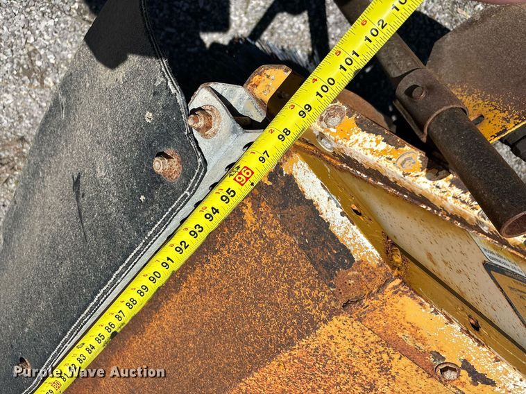 image for item EM0045 MB TKH truck mounted broom