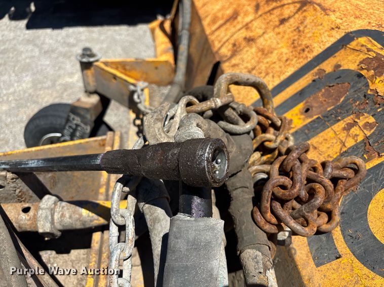 image for item EM0045 MB TKH truck mounted broom