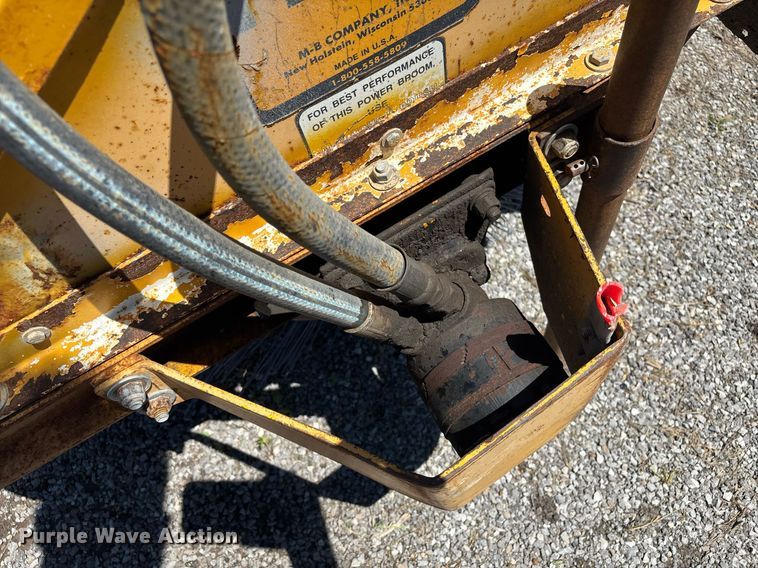 image for item EM0045 MB TKH truck mounted broom