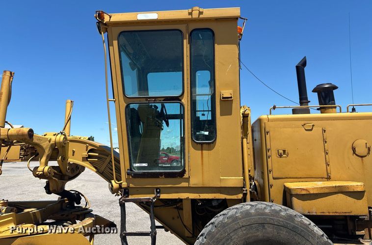 image for item EM0046 1994 Caterpillar 12G motor grader