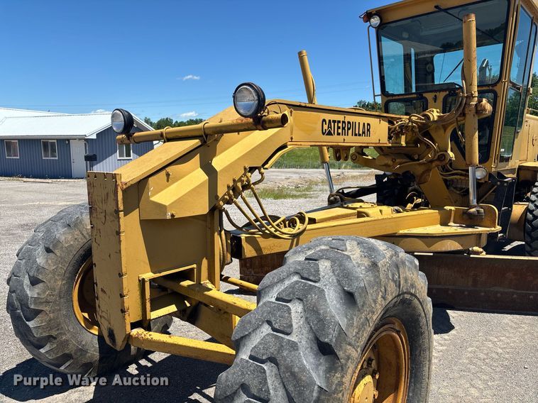 image for item EM0046 1994 Caterpillar 12G motor grader