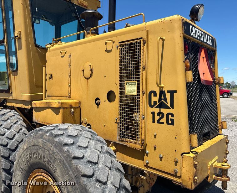 image for item EM0046 1994 Caterpillar 12G motor grader