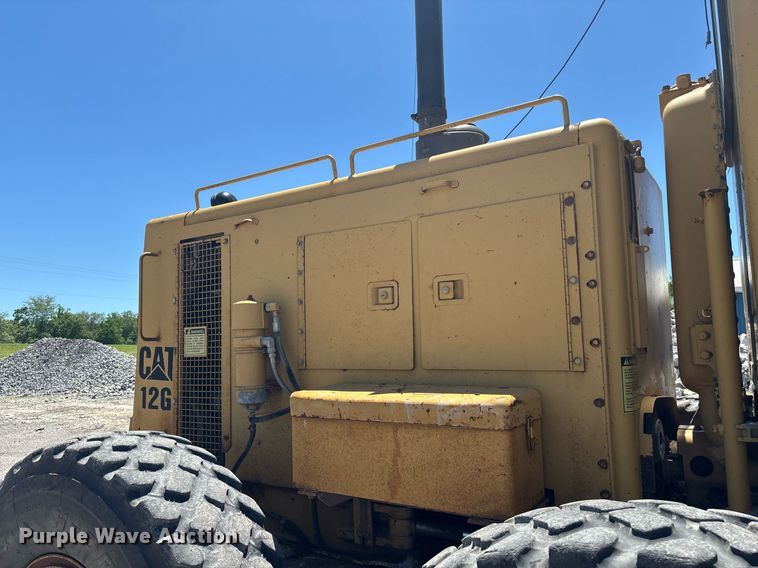 image for item EM0046 1994 Caterpillar 12G motor grader