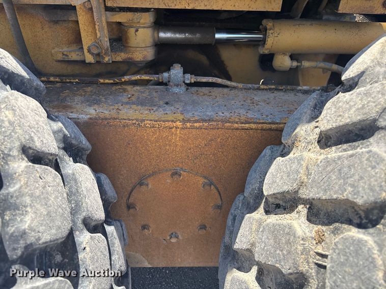 image for item EM0046 1994 Caterpillar 12G motor grader