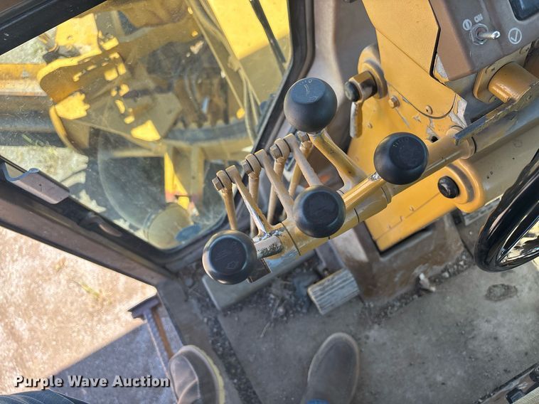 image for item EM0046 1994 Caterpillar 12G motor grader