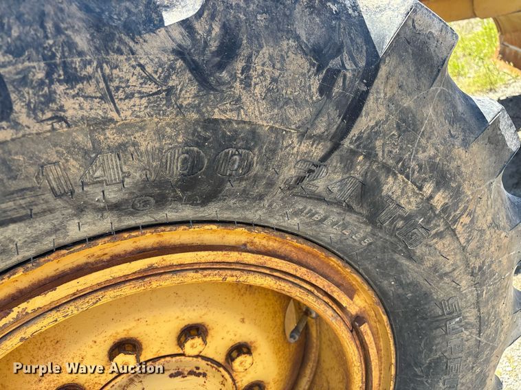 image for item EM0046 1994 Caterpillar 12G motor grader