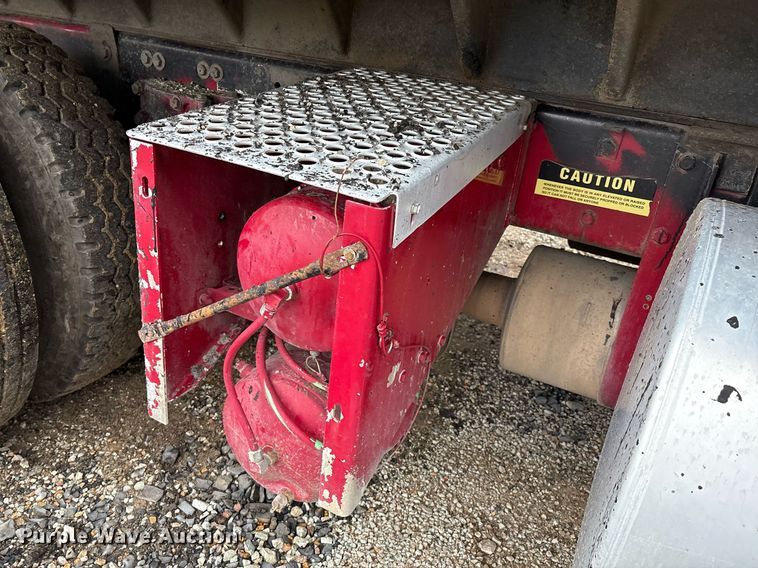 image for item EM2550 2007 Kenworth T600 dump truck