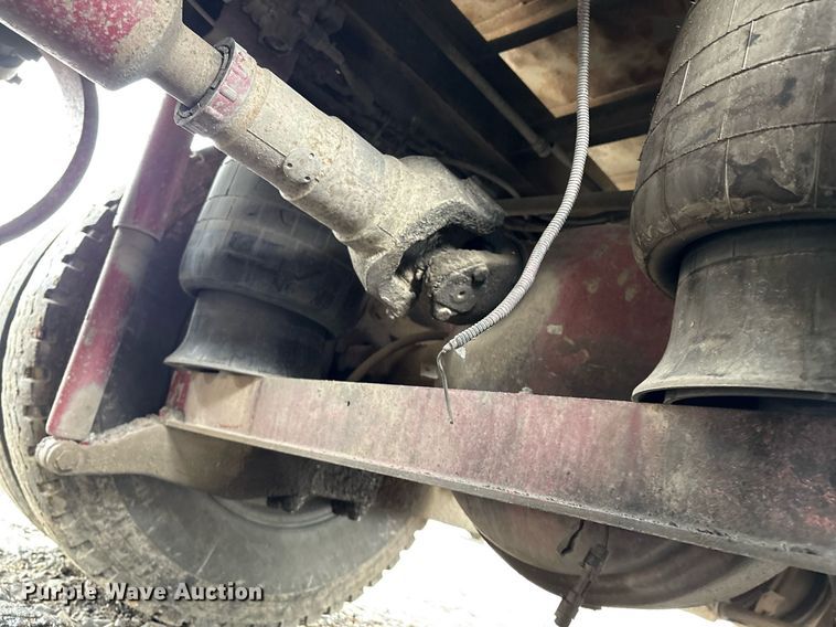 image for item EM2550 2007 Kenworth T600 dump truck