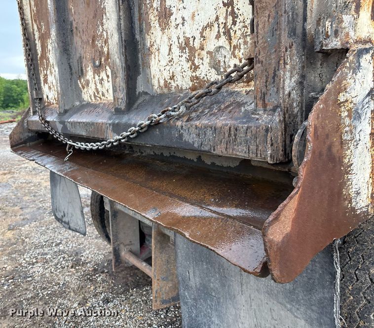 image for item EM2550 2007 Kenworth T600 dump truck