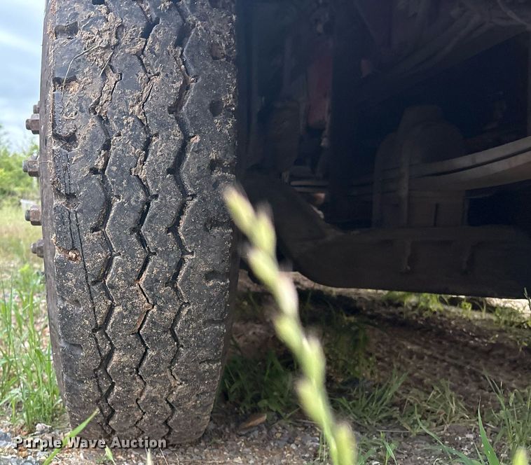 image for item EM2550 2007 Kenworth T600 dump truck