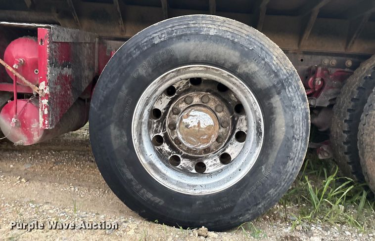 image for item EM2550 2007 Kenworth T600 dump truck