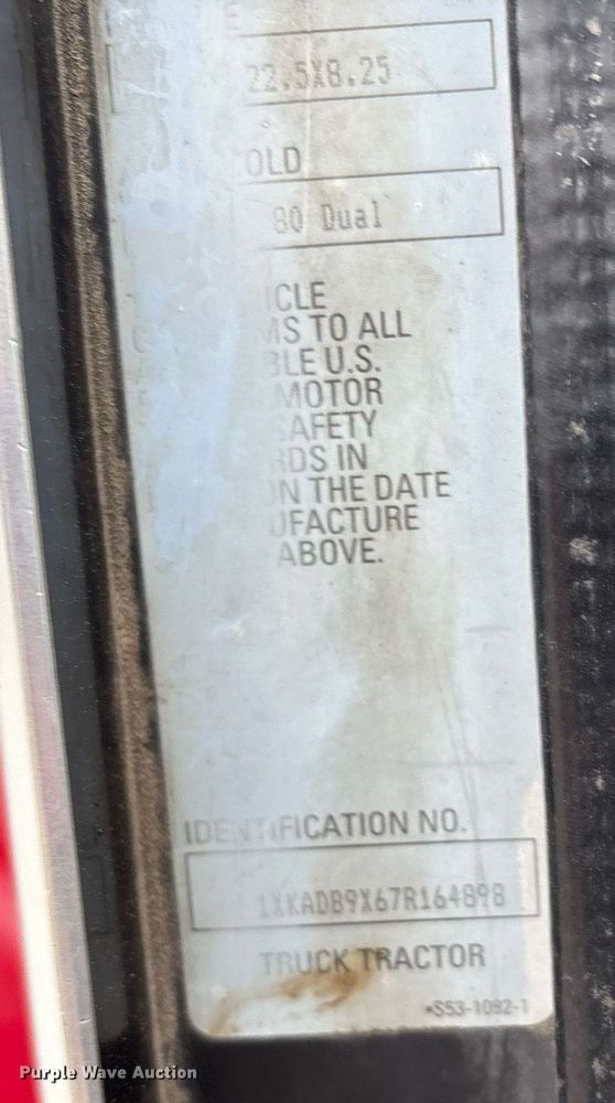 image for item EM2550 2007 Kenworth T600 dump truck