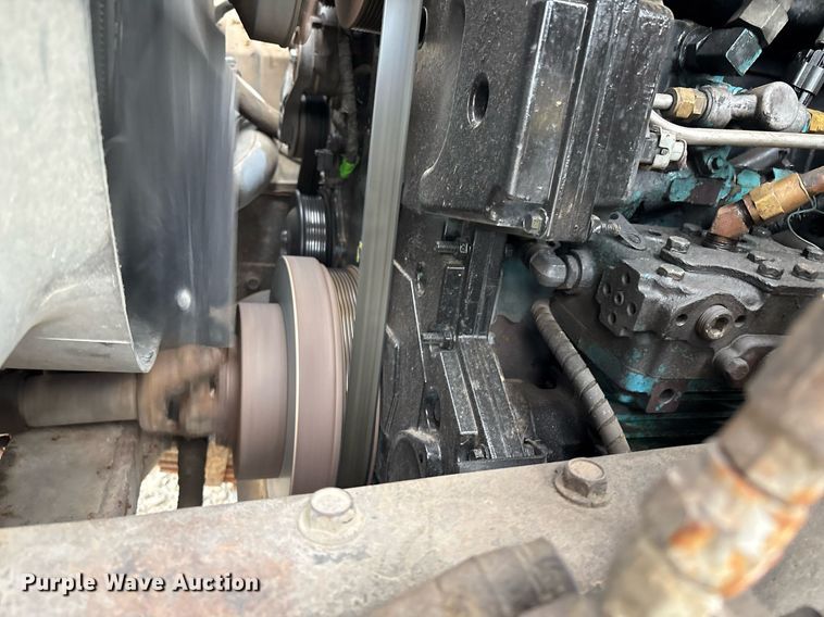 image for item EM2551 2006 International 7400 dump truck