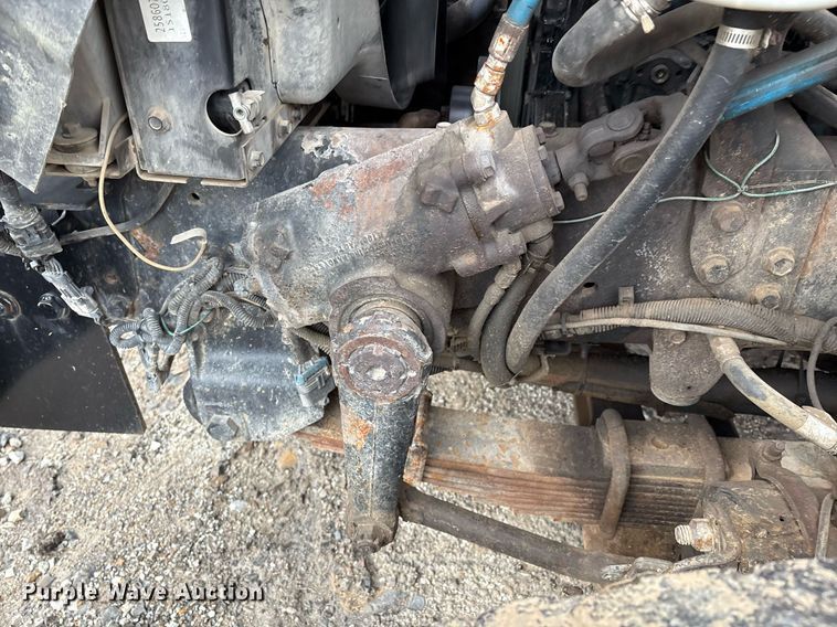 image for item EM2551 2006 International 7400 dump truck