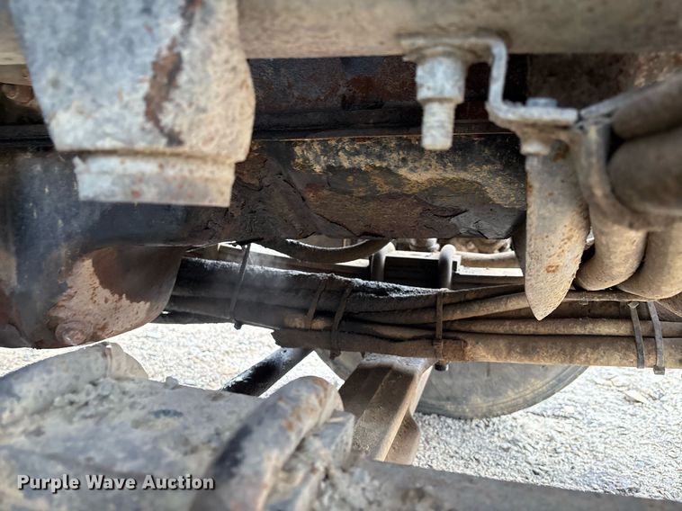 image for item EM2551 2006 International 7400 dump truck