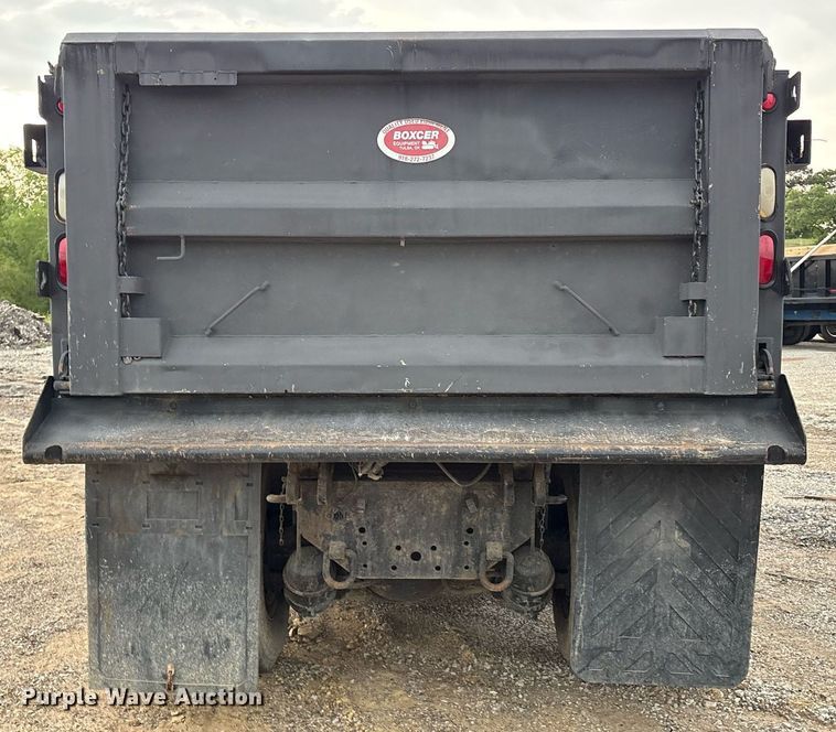 image for item EM2552 2007 International 7400 dump truck