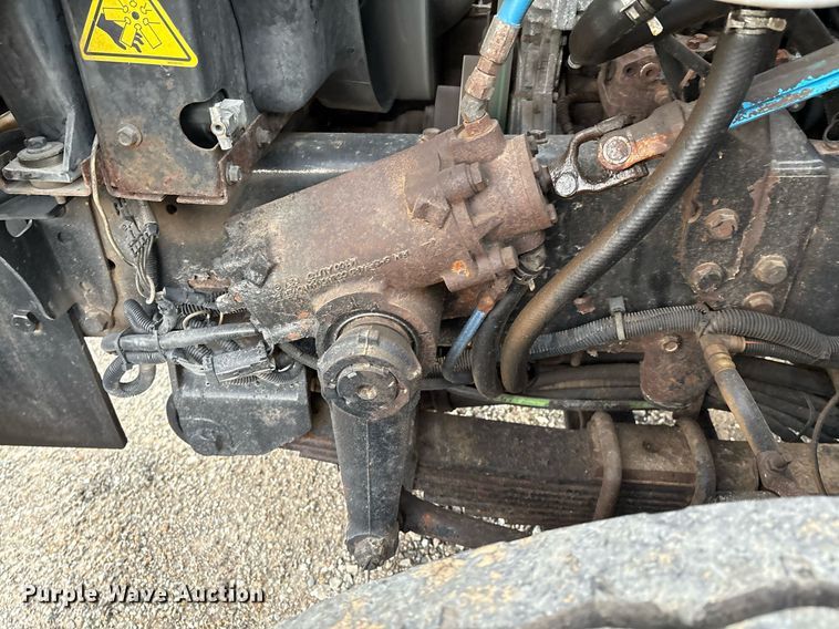 image for item EM2552 2007 International 7400 dump truck