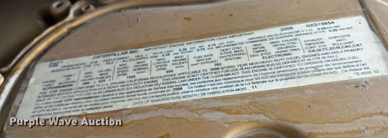 image for item EM2553 2006 Peterbilt 379 dump truck