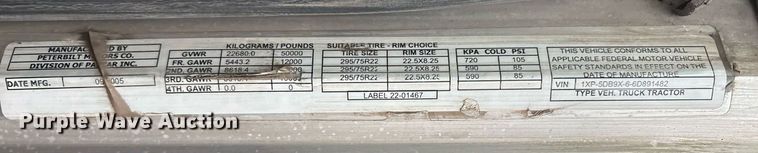 image for item EM2553 2006 Peterbilt 379 dump truck