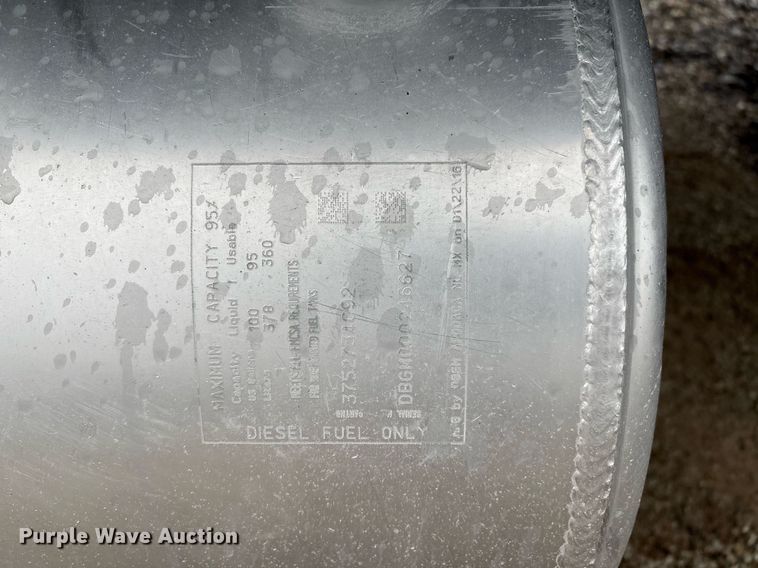 image for item EM2554 2017 International 7400 dump truck