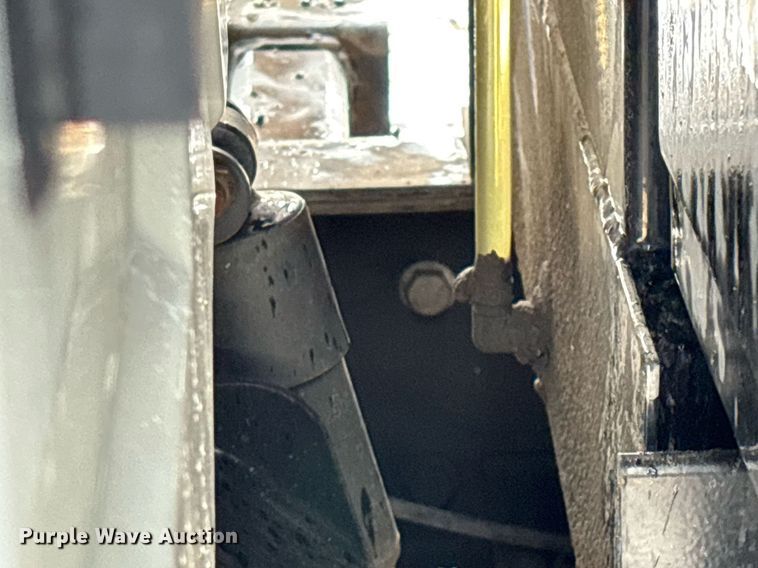 image for item EM2554 2017 International 7400 dump truck